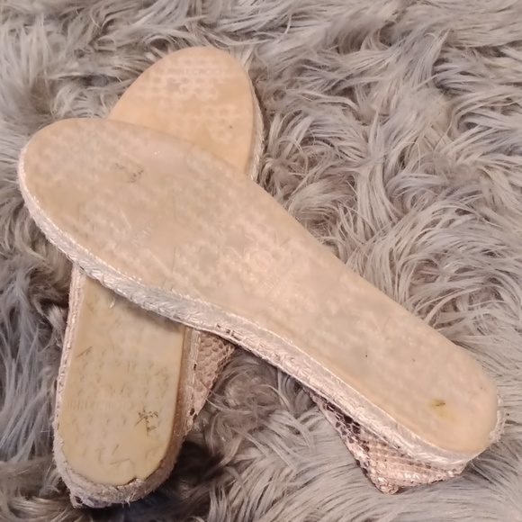 Jimmy Choo flats - Picture 5 of 8